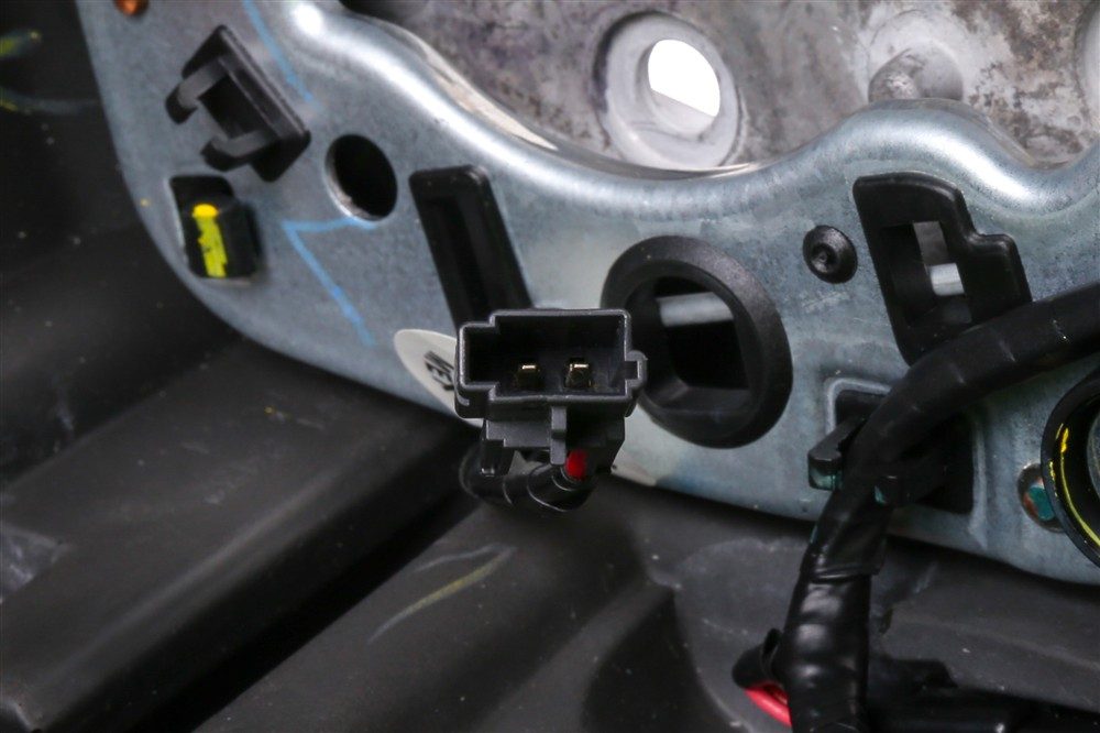 GM Genuine Parts Steering Wheel 23148956 — image 4